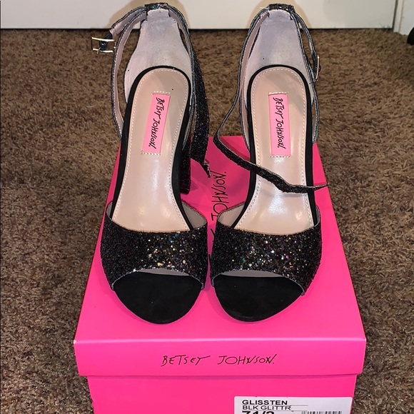 Betsey Johnson black glitter pumps - Picture 1 of 5